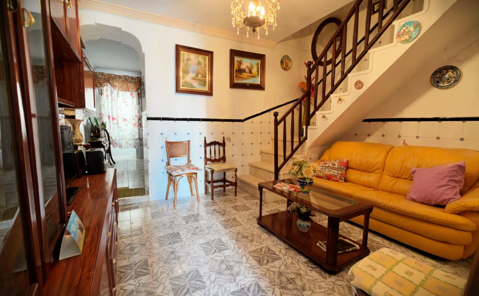 3 bedroom Townhouse for sale in La Roda de Andalucia - € 100,000 (Ref: 10183693)