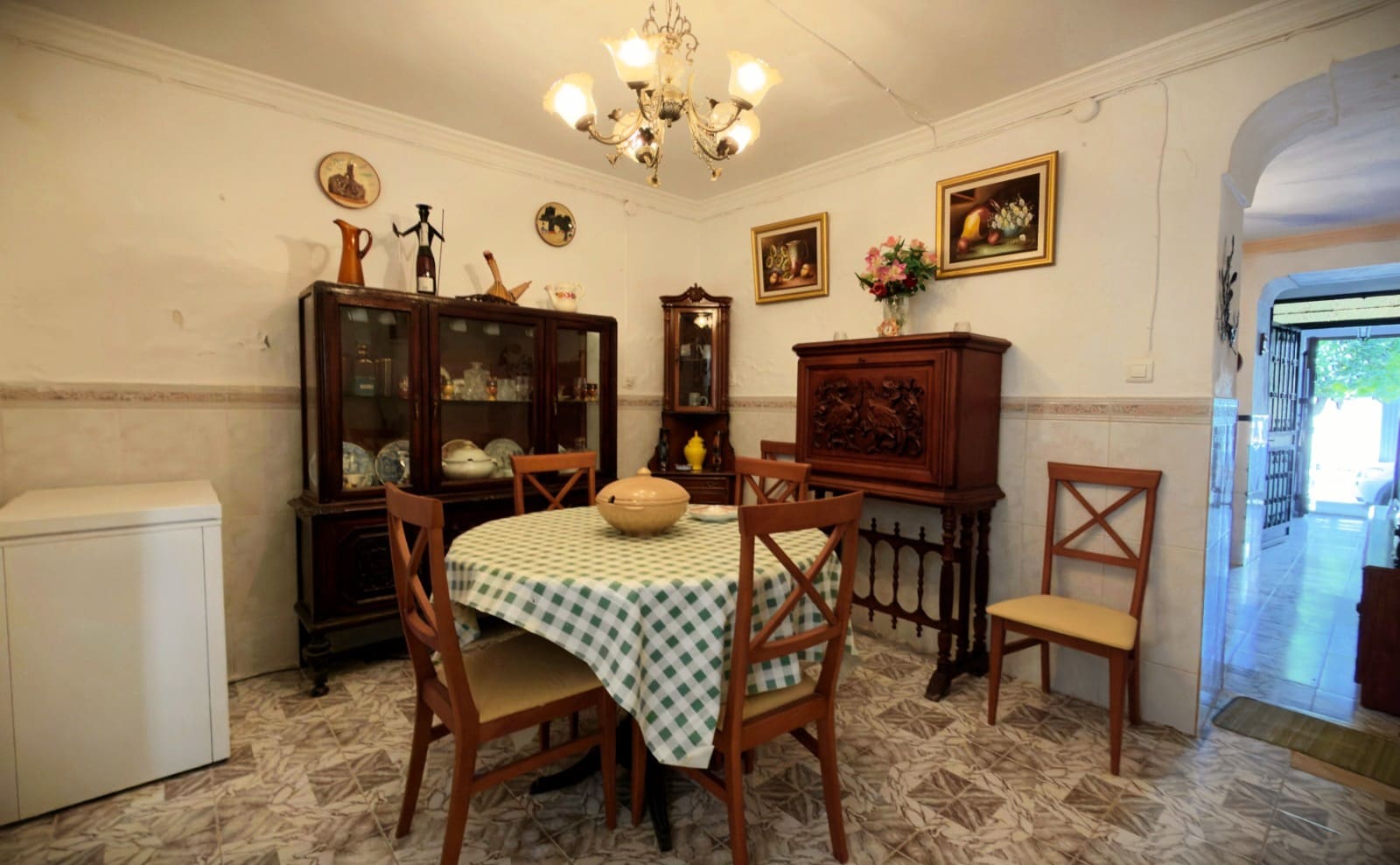 3 bedroom Townhouse for sale in La Roda de Andalucia - € 100,000 (Ref: 10183693)