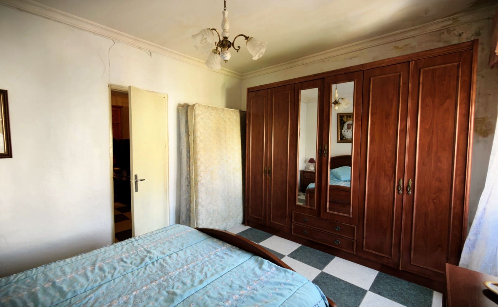 3 bedroom Townhouse for sale in La Roda de Andalucia - € 100,000 (Ref: 10183693)