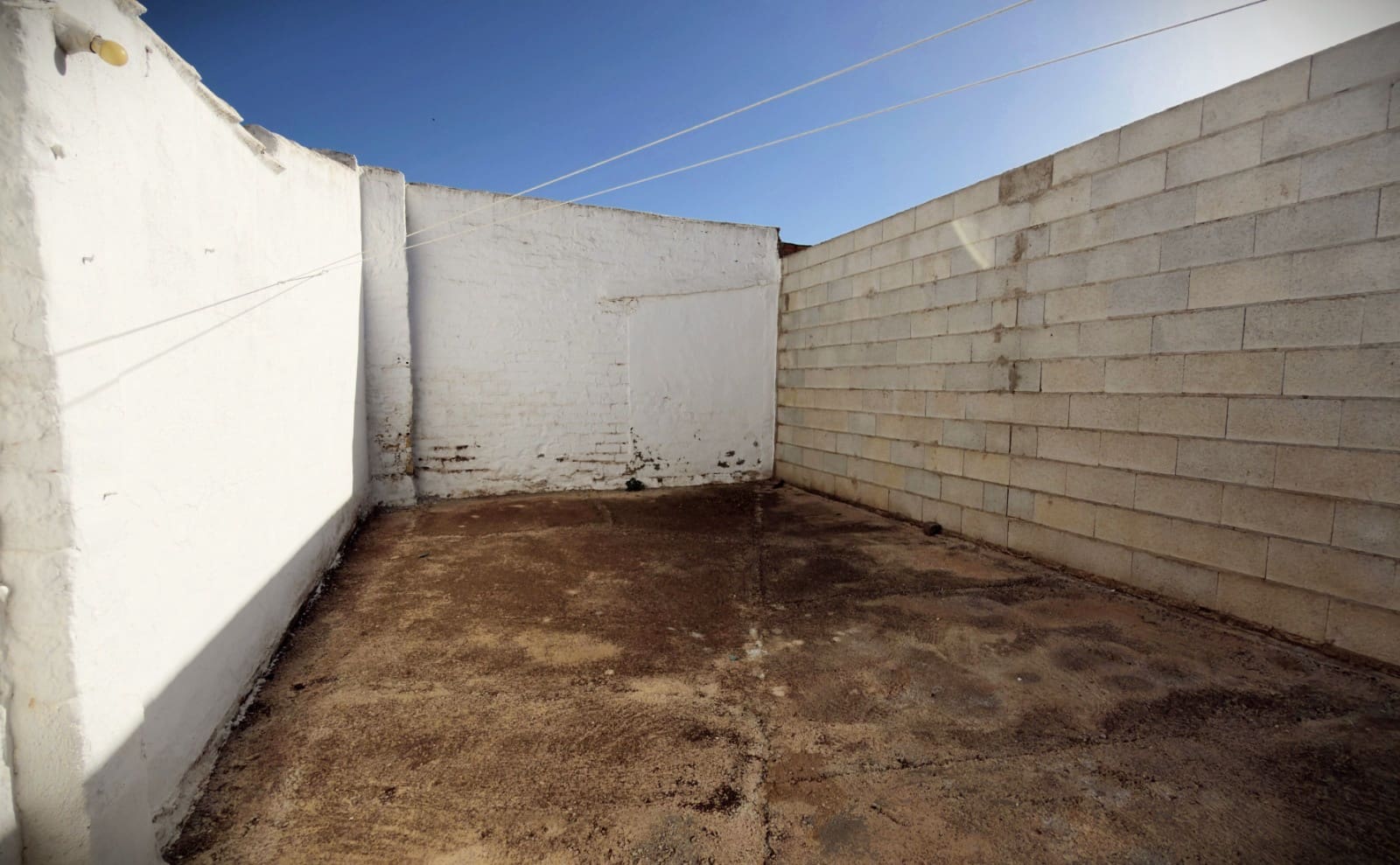 3 bedroom Townhouse for sale in La Roda de Andalucia - € 100,000 (Ref: 10183693)