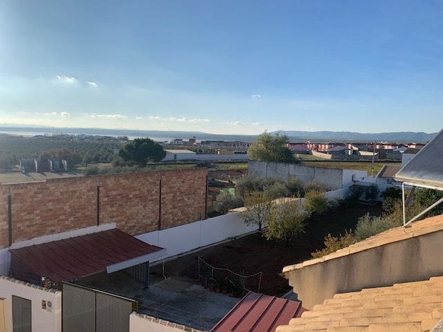 4 soveværelse Byhus til salg i Fuente de Piedra med swimmingpool - € 140.000 (Ref: 5751102)