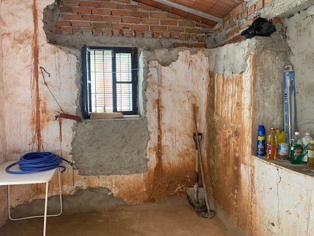 Finka/Dom wiejski na sprzedaż w Colmenar - 79 950 € (Ref: 5954756)