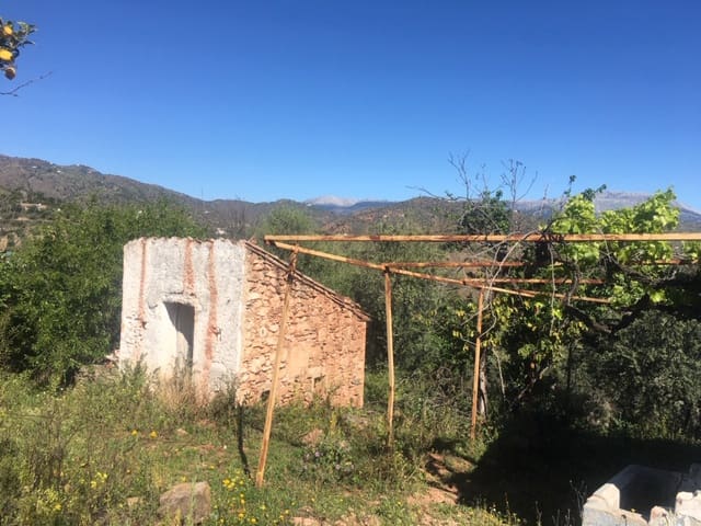 2 bedroom Finca/Country House for sale in Comares - € 69,000 (Ref: 6357826)