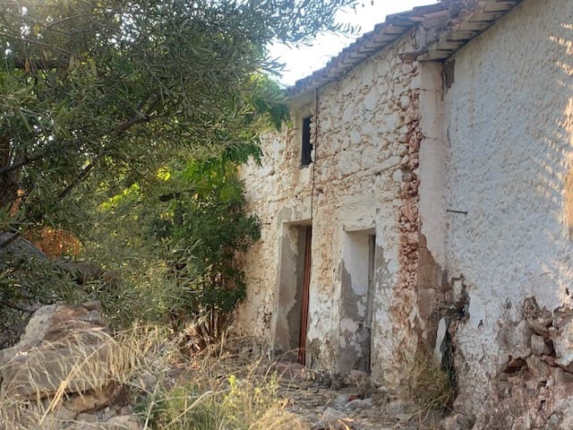 2 bedroom Finca/Country House for sale in Comares - € 69,000 (Ref: 6357826)