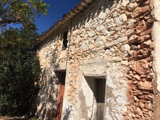 2 bedroom Finca/Country House for sale in Comares - € 69,000 (Ref: 6357826)