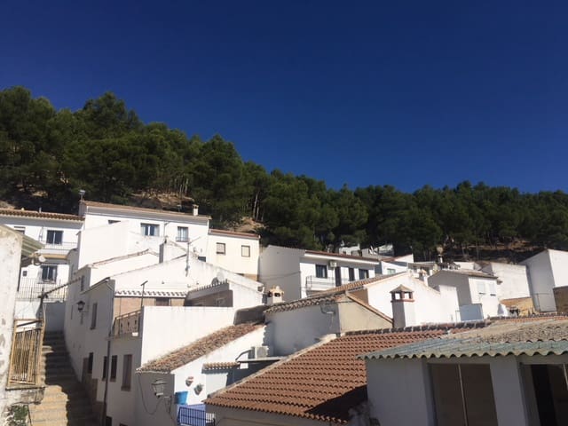 3 soveværelse Byhus til salg i Villanueva del Trabuco - € 83.900 (Ref: 6724762)