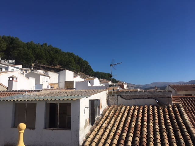 3 soveværelse Byhus til salg i Villanueva del Trabuco - € 83.900 (Ref: 6724762)