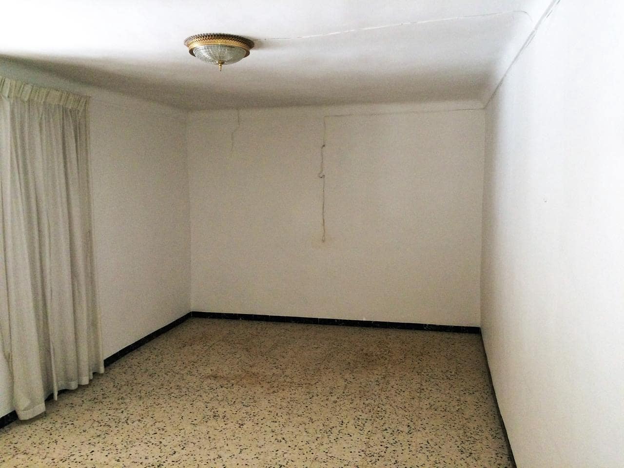 4 soveværelse Byhus til salg i Fuente de Piedra - € 58.000 (Ref: 6744092)