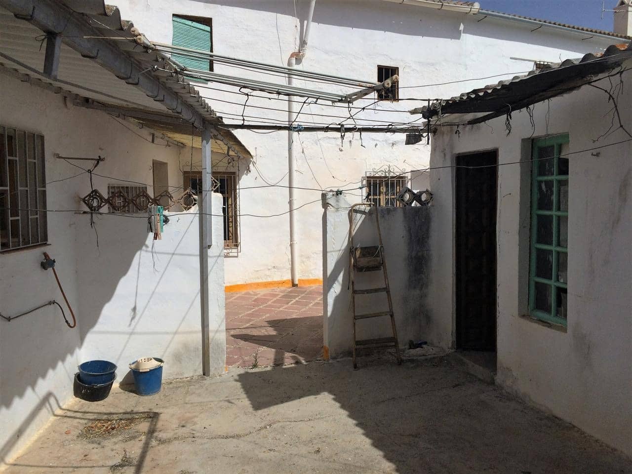 4 soveværelse Byhus til salg i Fuente de Piedra - € 58.000 (Ref: 6744092)
