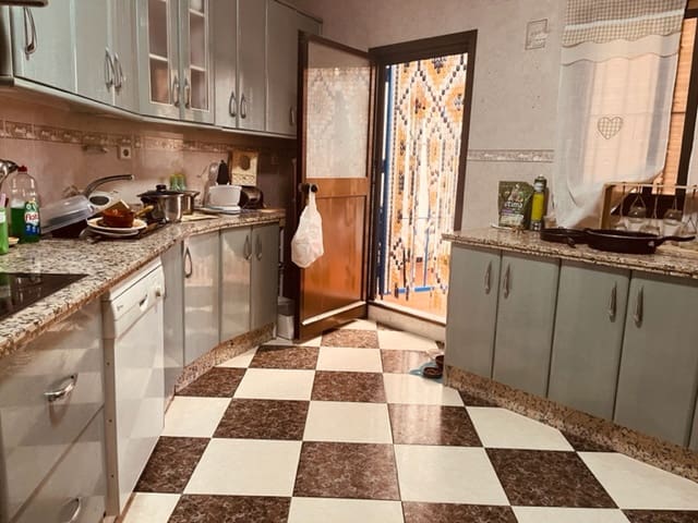 3 soveværelse Erhverv til salg i Fuente de Piedra - € 210.000 (Ref: 6821850)