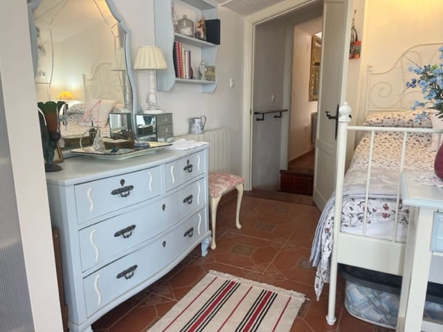 6 quarto Quinta/Casa Rural para venda em Iznajar com piscina - 385 000 € (Ref: 7060172)