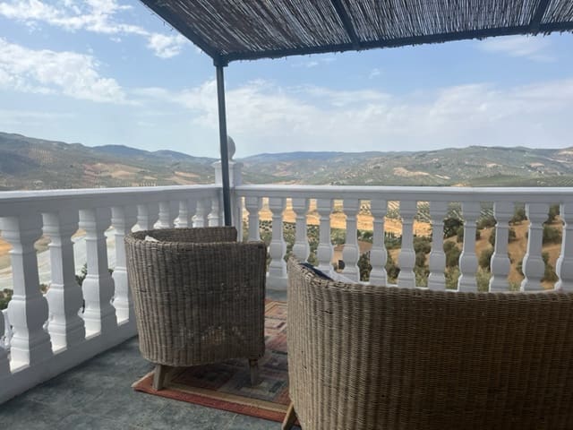6 quarto Quinta/Casa Rural para venda em Iznajar com piscina - 385 000 € (Ref: 7060172)