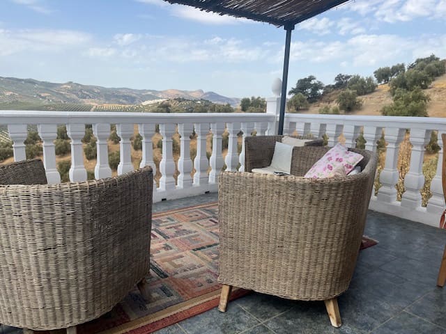 6 quarto Quinta/Casa Rural para venda em Iznajar com piscina - 385 000 € (Ref: 7060172)