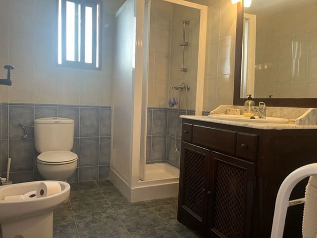 6 quarto Quinta/Casa Rural para venda em Iznajar com piscina - 385 000 € (Ref: 7060172)