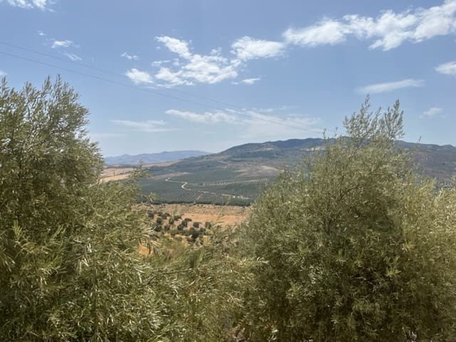 6 quarto Quinta/Casa Rural para venda em Iznajar com piscina - 385 000 € (Ref: 7060172)