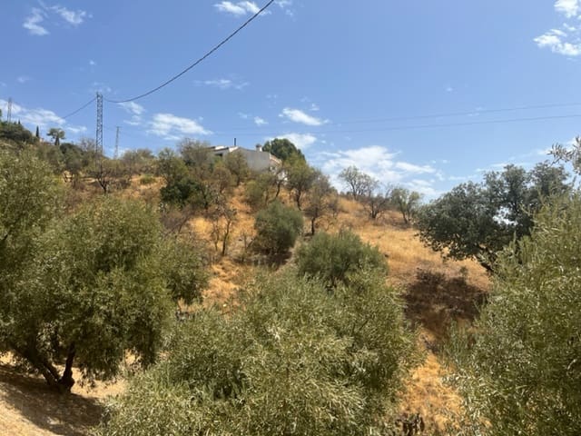 6 quarto Quinta/Casa Rural para venda em Iznajar com piscina - 385 000 € (Ref: 7060172)