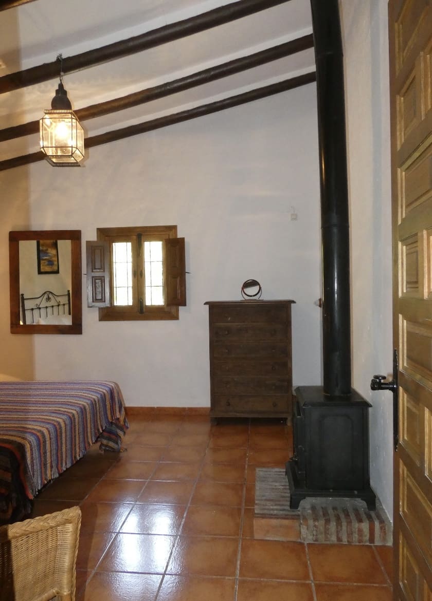 4 bedroom Finca/Country House for sale in Iznájar with pool garage €