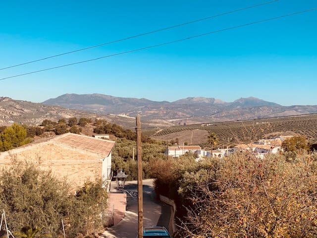 4 soveværelse Finca/Landehus til salg i Iznajar - € 85.000 (Ref: 7471901)