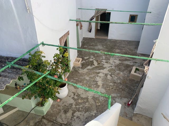 4 soveværelse Finca/Landehus til salg i Iznajar - € 85.000 (Ref: 7471901)