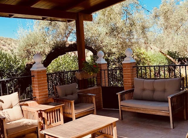 4 sovrum Finca/Hus på landet till salu i Iznájar med pool garage - 299 900 € (Ref: 7528729)