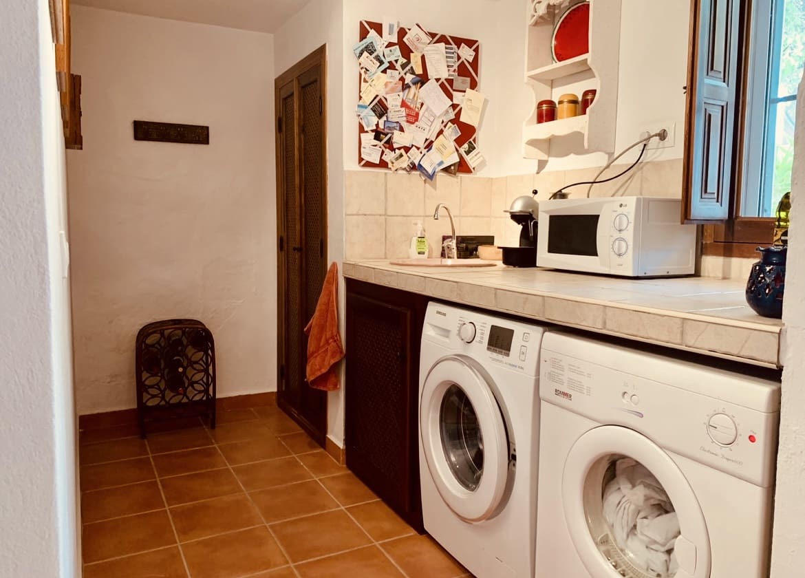 4 sovrum Finca/Hus på landet till salu i Iznajar med pool garage - 299 900 € (Ref: 7528729)