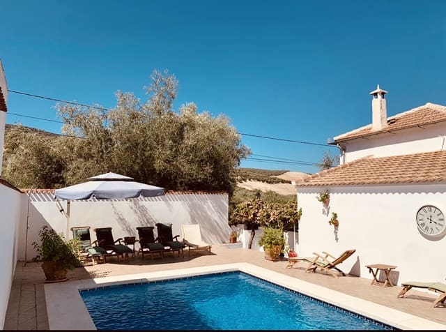 4 sovrum Finca/Hus på landet till salu i Iznájar med pool garage - 299 900 € (Ref: 7528729)