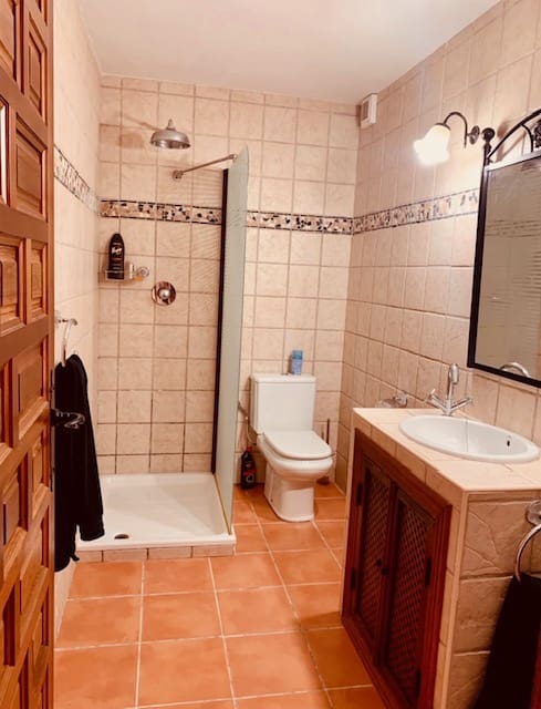 4 sovrum Finca/Hus på landet till salu i Iznajar med pool garage - 299 900 € (Ref: 7528729)