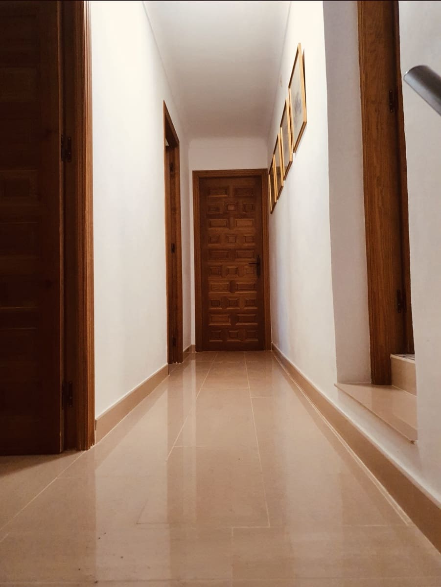 4 sovrum Finca/Hus på landet till salu i Iznajar med pool garage - 299 900 € (Ref: 7528729)