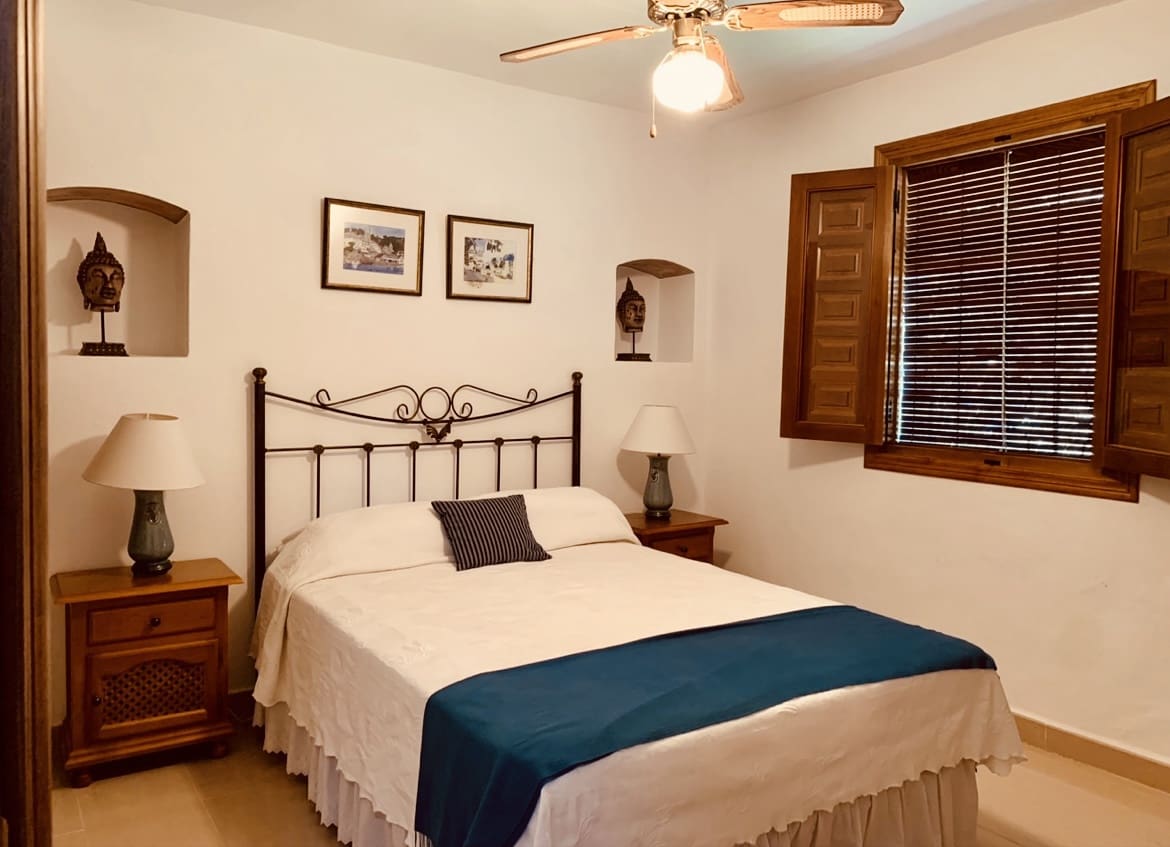 4 sovrum Finca/Hus på landet till salu i Iznajar med pool garage - 299 900 € (Ref: 7528729)