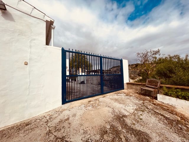 4 soveværelse Finca/Landehus til salg i Antequera - € 138.000 (Ref: 7622971)