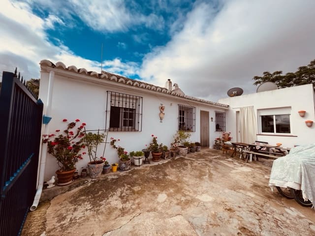 4 soveværelse Finca/Landehus til salg i Antequera - € 138.000 (Ref: 7622971)