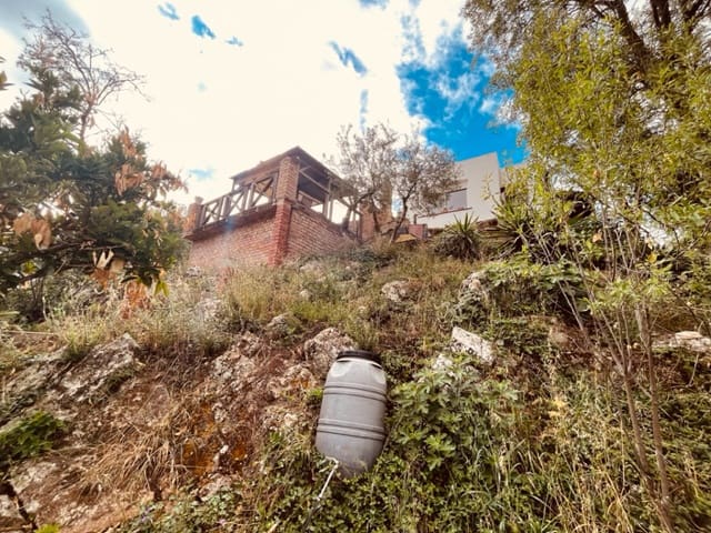 4 soveværelse Finca/Landehus til salg i Antequera - € 138.000 (Ref: 7622971)