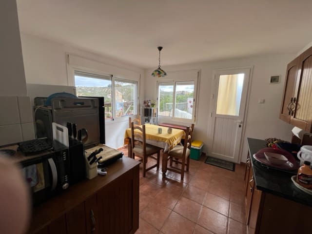4 soveværelse Finca/Landehus til salg i Antequera - € 138.000 (Ref: 7622971)