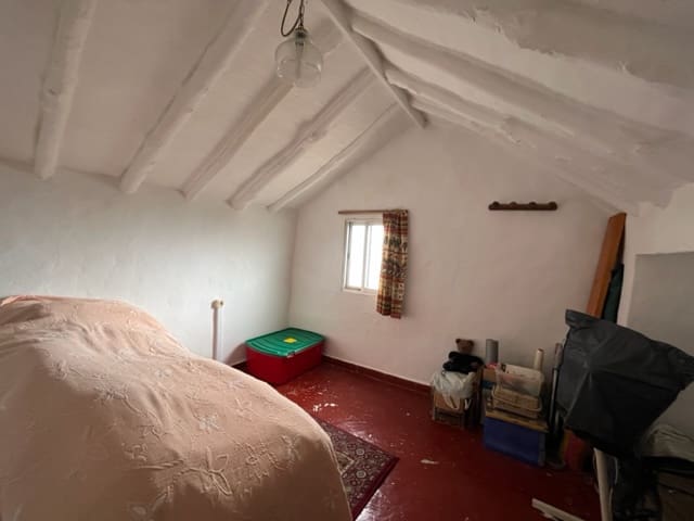 4 soveværelse Finca/Landehus til salg i Antequera - € 138.000 (Ref: 7622971)