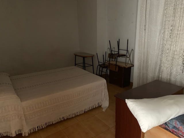 4 soveværelse Byhus til salg i Iznajar - € 75.000 (Ref: 7881596)