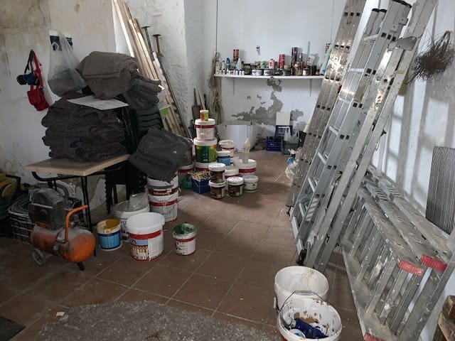 4 soverom Hus til salgs i Iznájar - € 75 000 (Ref: 7881596)