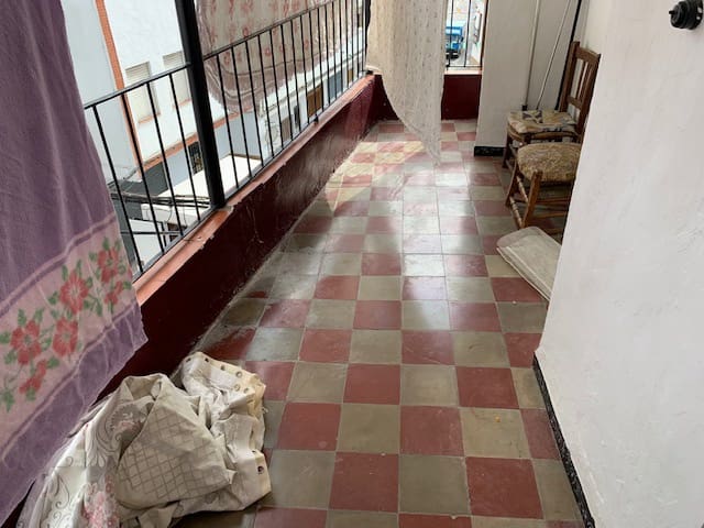 4 soveværelse Byhus til salg i Iznajar - € 75.000 (Ref: 7881596)