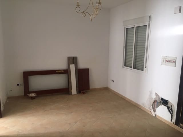 2 soveværelse Byhus til salg i Antequera - € 49.950 (Ref: 7962993)