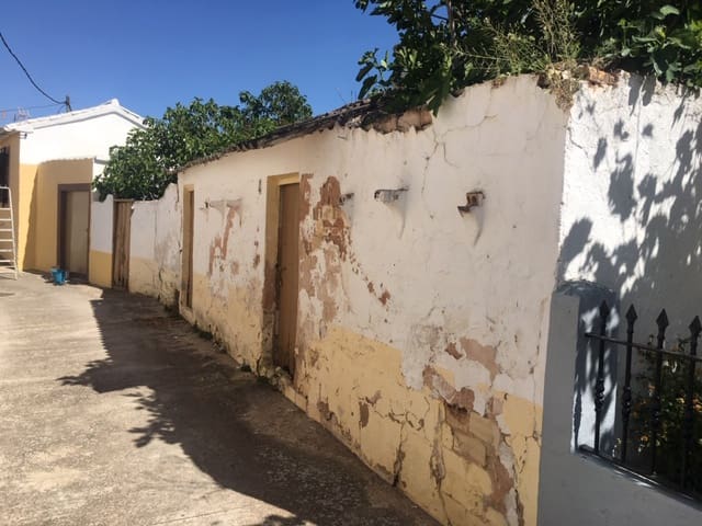 2 soveværelse Byhus til salg i Antequera - € 49.950 (Ref: 7962993)
