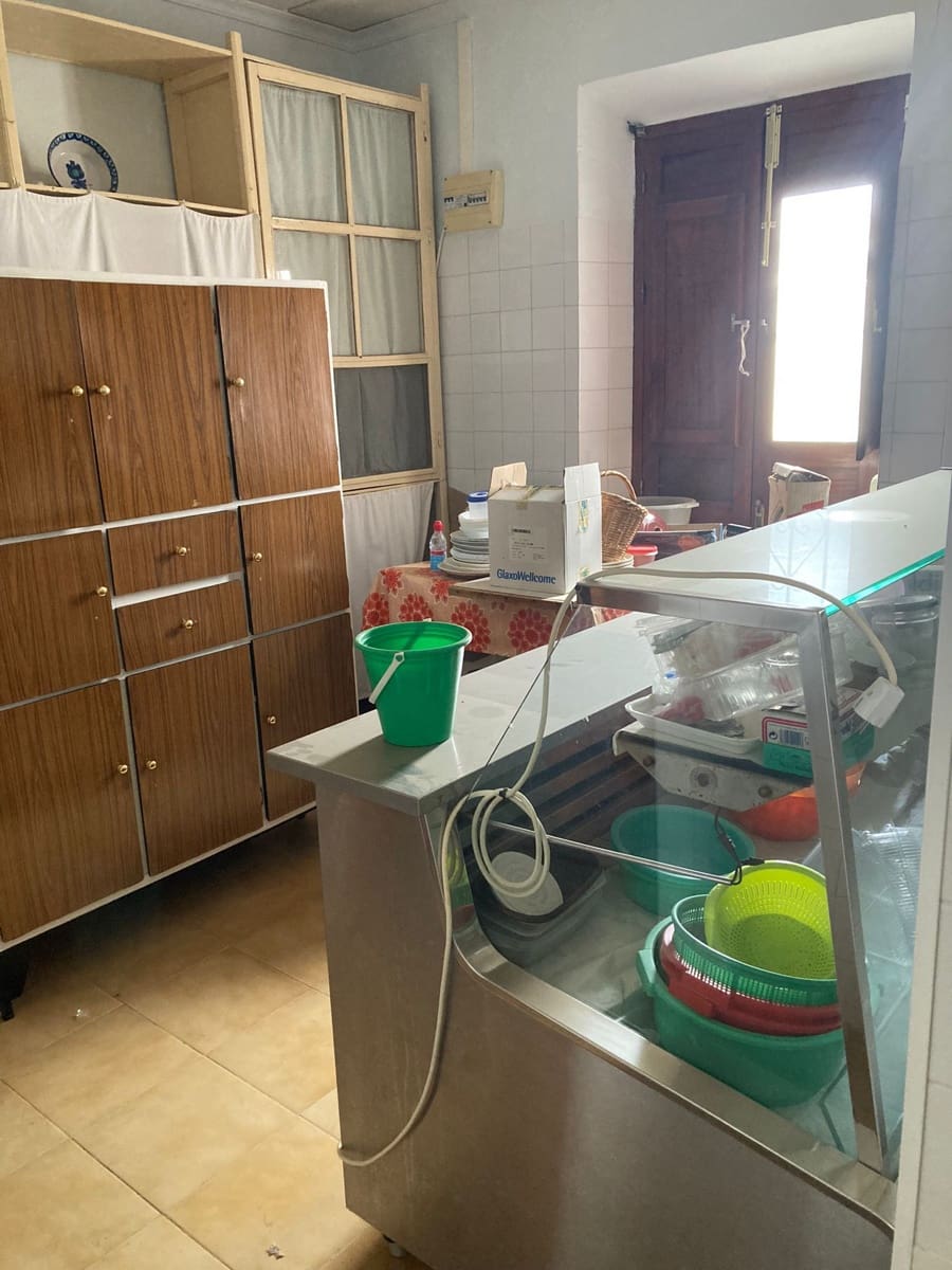 9 chambre Maison de Ville à vendre à Bobadilla - 140 000 € (Ref: 7993568)