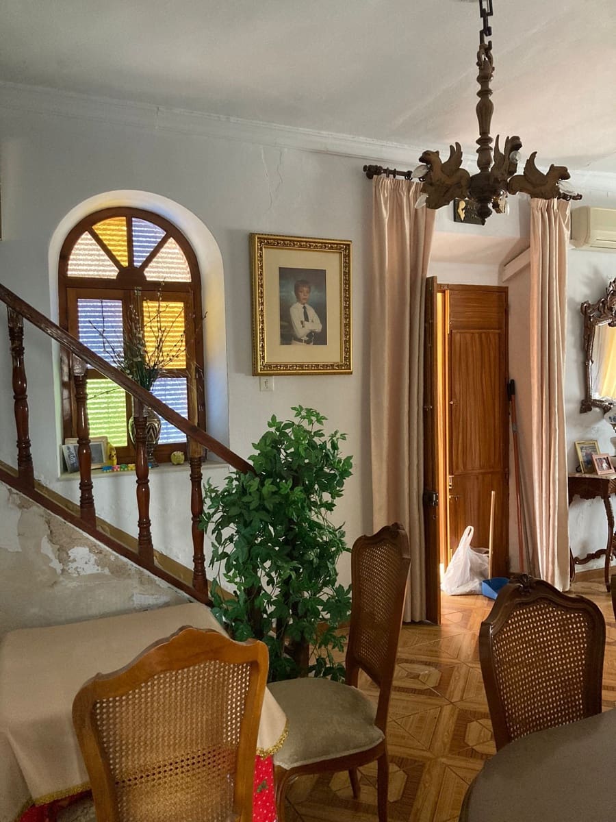 9 chambre Maison de Ville à vendre à Bobadilla - 140 000 € (Ref: 7993568)