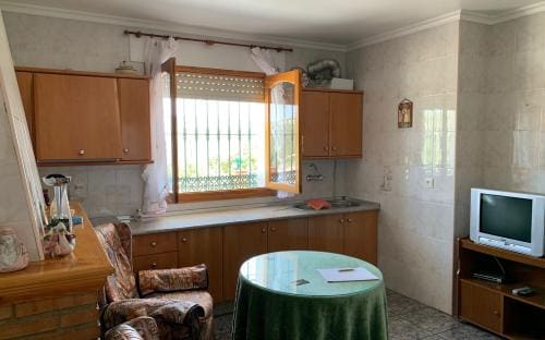 2 bedroom Finca/Country House for sale in Iznajar with garage - € 149,000 (Ref: 8092600)