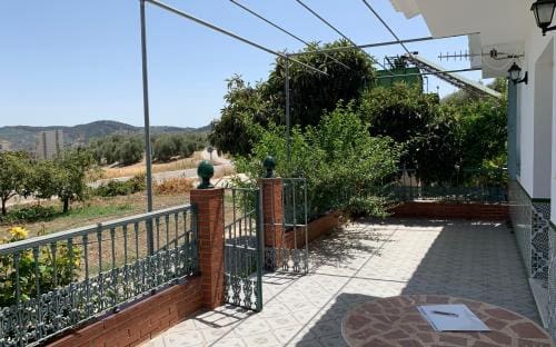 2 sovrum Finca/Hus på landet till salu i Iznájar med garage - 149 000 € (Ref: 8092600)