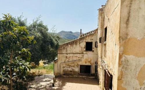 4 soverom Finca/Herregård til salgs i Villanueva del Trabuco med garasje - € 128 000 (Ref: 8107127)