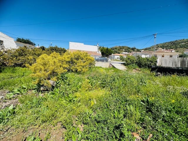 4 soveværelse Finca/Landehus til salg i Benamargosa med garage - € 185.000 (Ref: 8212349)