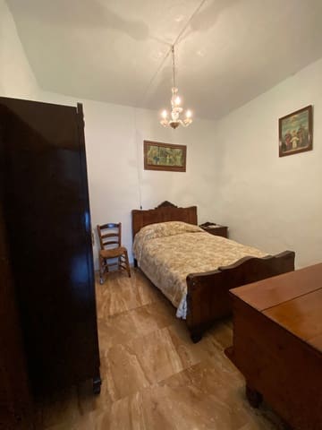 4 bedroom Townhouse for sale in Villanueva de Tapia - € 66,000 (Ref: 8238026)