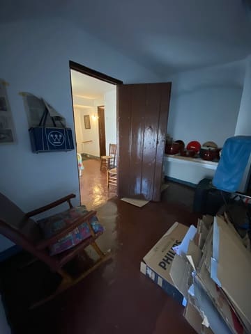 4 bedroom Townhouse for sale in Villanueva de Tapia - € 66,000 (Ref: 8238026)