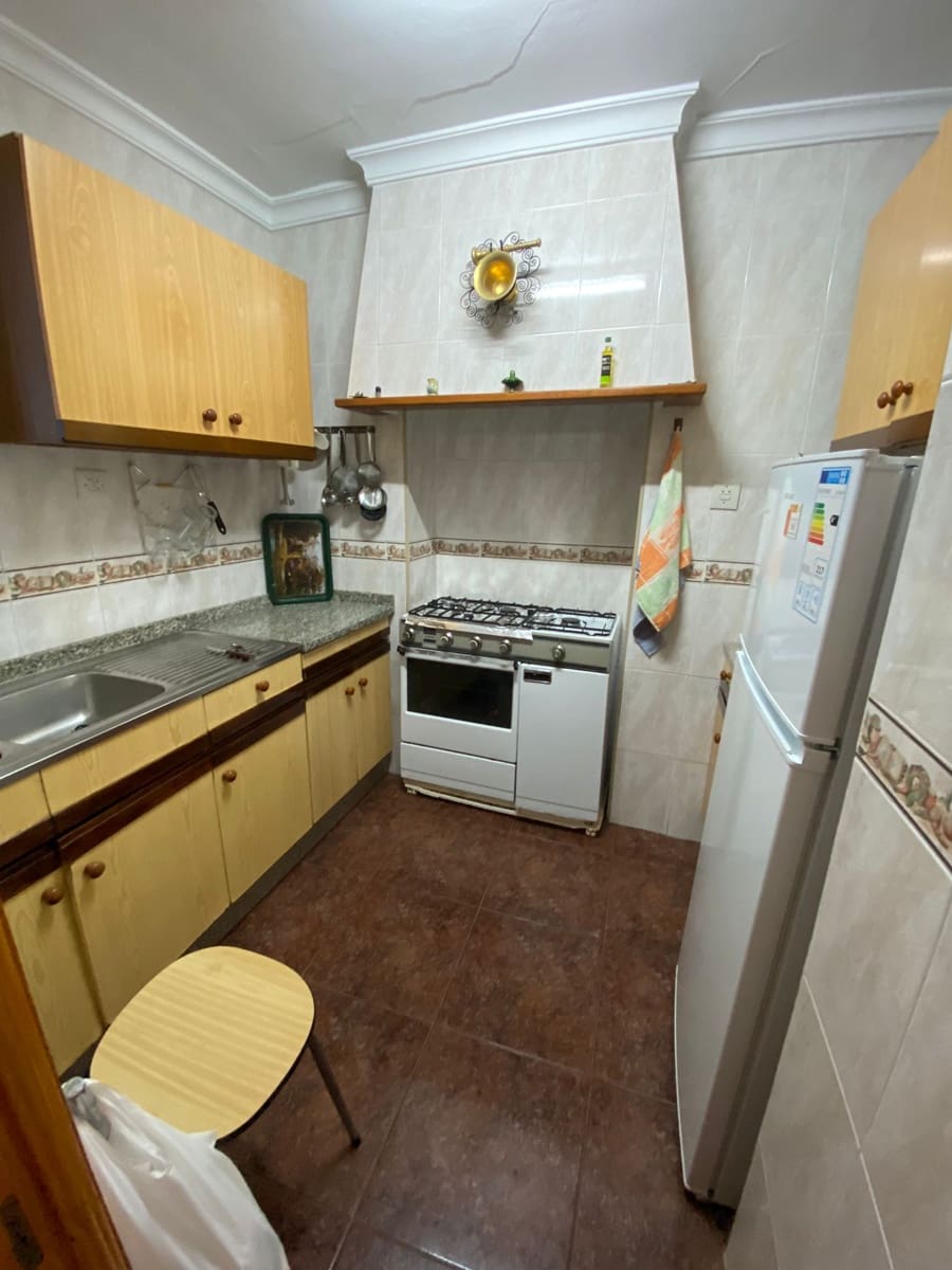 4 soverom Hus til salgs i Villanueva de Tapia - € 66 000 (Ref: 8238026)