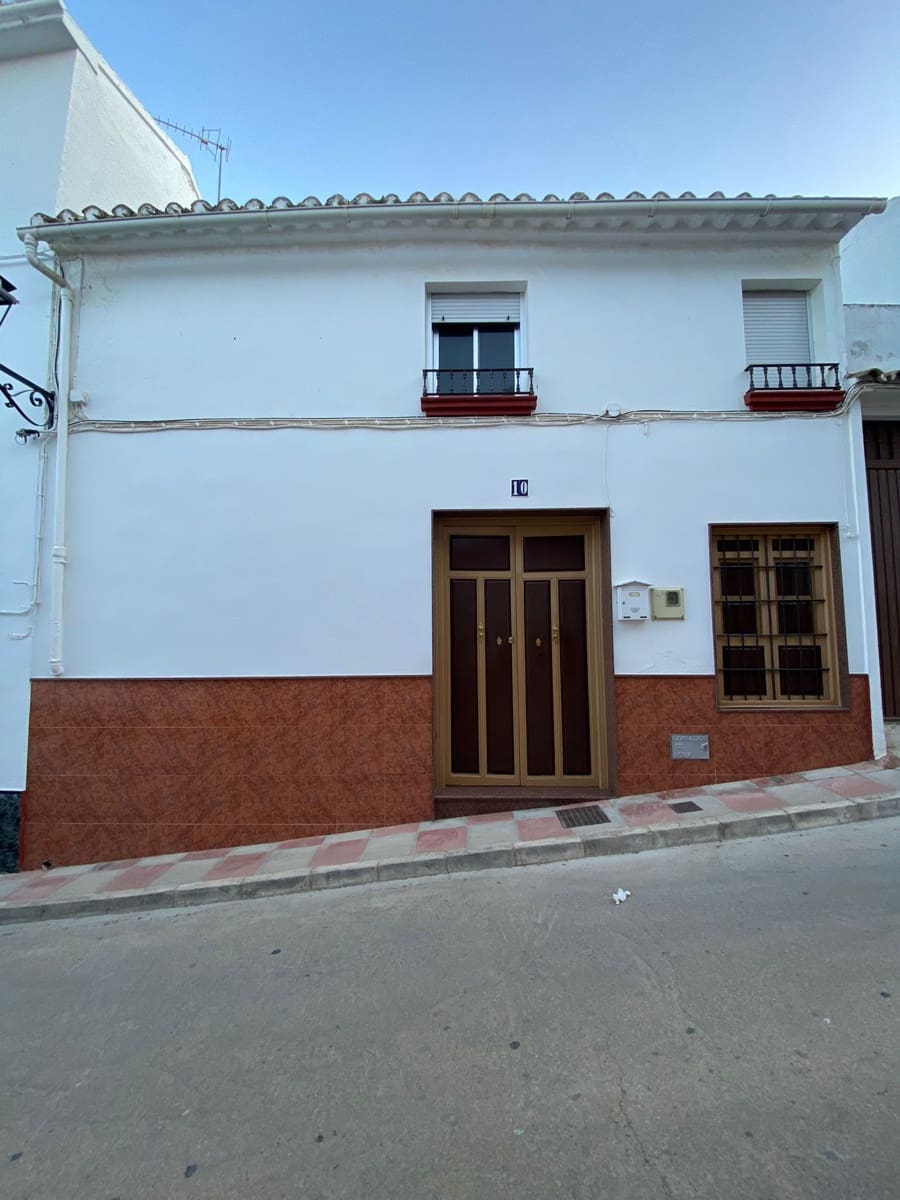 4 soverom Hus til salgs i Villanueva de Tapia - € 66 000 (Ref: 8238026)