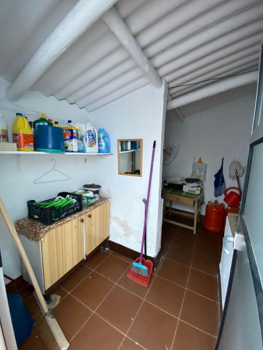 4 soverom Hus til salgs i Villanueva de Tapia - € 66 000 (Ref: 8238026)